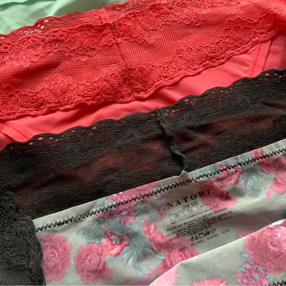 (5) NATORI BLISS PERFECTION V-Kini - Picture 2 of 5